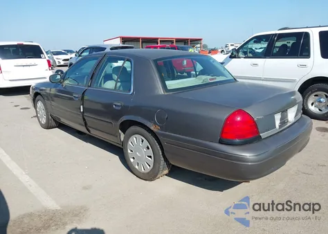 2006 Ford Crown Victoria Police Interceptor z USA, uszkodzony, nr VIN 2FAFP71W86X152187